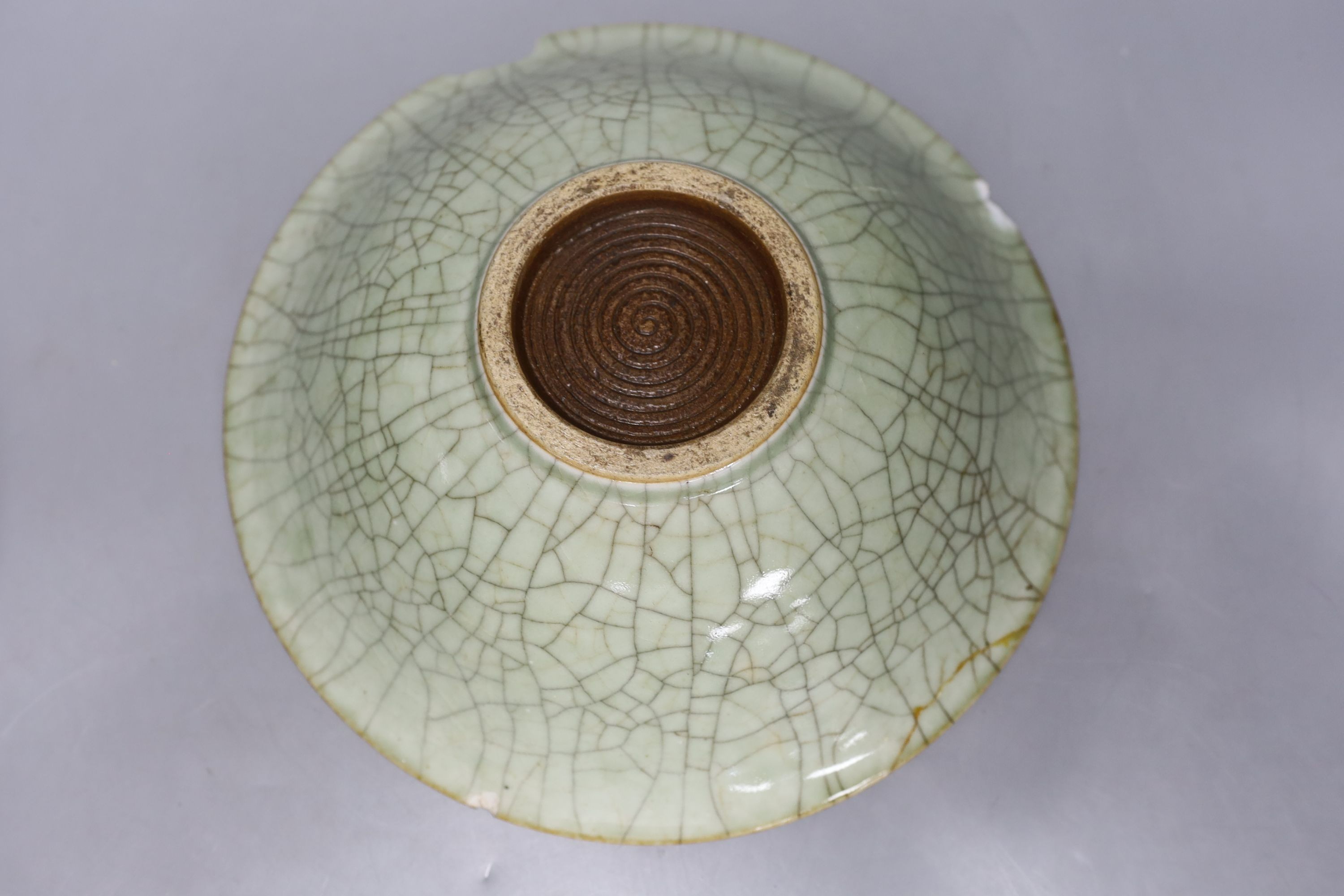 A Chinese Jian type ginger jar and a crackle glazed celadon bowl, 28cm diameter